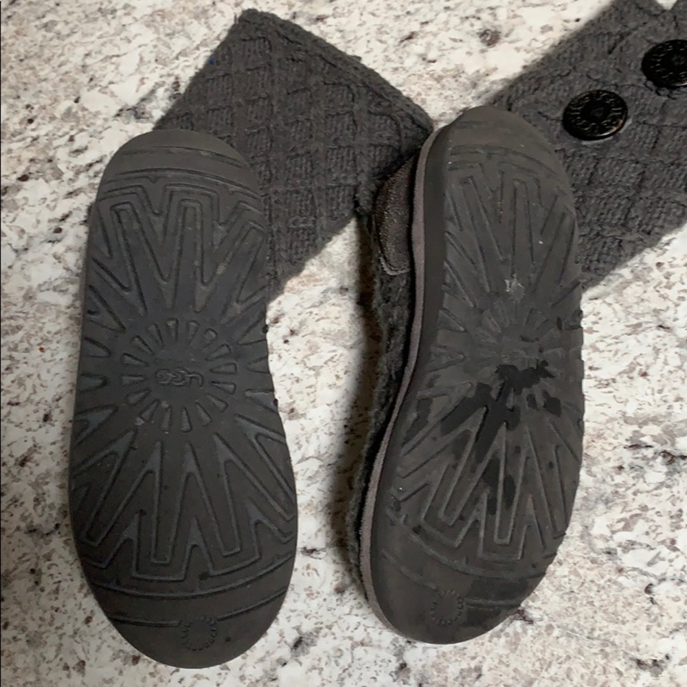 Uggs - Picture 7 of 7